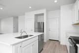 800 Chatham Lane - Photo 6