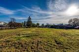 985 Gumview Road - Photo 3
