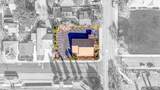 1105 University Street - Photo 2