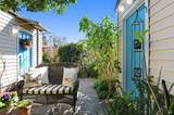 1574 Yardley Street - Photo 29