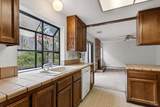 879 Oxford Way - Photo 12