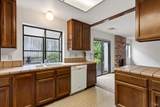 879 Oxford Way - Photo 14