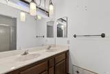 879 Oxford Way - Photo 20