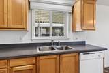 301 Robert Way - Photo 8