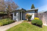 649 Leslie Street - Photo 10