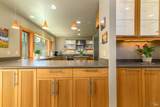 135 Larkspur Close - Photo 15