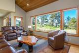 135 Larkspur Close - Photo 8