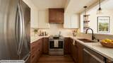 79 Fountain Grove Circle - Photo 8