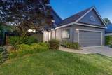 1922 Oak Circle - Photo 3