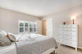 525 Oak Lake Avenue - Photo 17