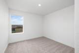 820 Helmsley Lane - Photo 15