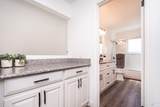 1913 Hopper Way - Photo 43
