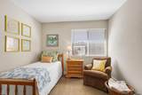 333 Saybrook Avenue - Photo 24