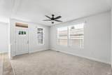 660 Leslie Street - Photo 3