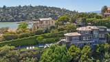 82 Alcatraz Avenue - Photo 2