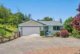 425 Oak Point Place - Photo 7