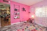 4226 Floral - Photo 18