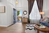 466 E Street - Photo 4