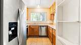 225 Burt Street - Photo 8