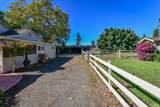 2060 Hagen Road - Photo 32