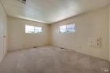 112 Sunrise Lane - Photo 17