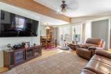 660 Leslie Street - Photo 6