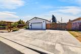 77 Adele Avenue - Photo 32