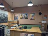 2550 Oak Street - Photo 4