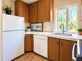 300 Stony Point Road - Photo 5