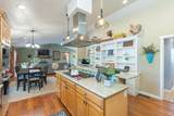 1040 Berry Lane - Photo 21