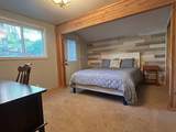 1560 Lanny Lane - Photo 14
