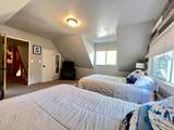 1560 Lanny Lane - Photo 18
