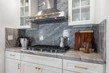 1375 Gossage Avenue - Photo 19