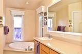 45 International Boulevard - Photo 27