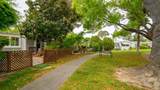 204 Barcelona Avenue - Photo 27