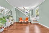 215 Tunnel Avenue - Photo 2