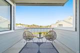 6033 Shelter Bay Avenue - Photo 17