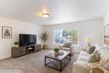 327 Pecan Street - Photo 4
