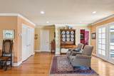 425 Oak Point Place - Photo 34