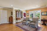 425 Oak Point Place - Photo 35