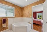 425 Oak Point Place - Photo 41