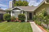 1029 Hampshire Lane - Photo 3