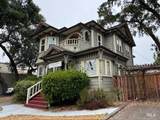558 B Street - Photo 2