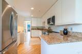 6011 Shelter Bay Avenue - Photo 14