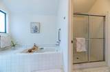 6011 Shelter Bay Avenue - Photo 16