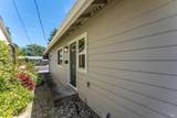 402 Grove Avenue - Photo 5