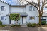 209 Elbridge Avenue - Photo 2