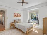 720 Grove Avenue - Photo 13