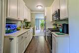 112 Surrey Lane - Photo 7