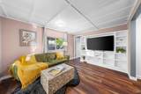 300 Stony Point Road - Photo 10